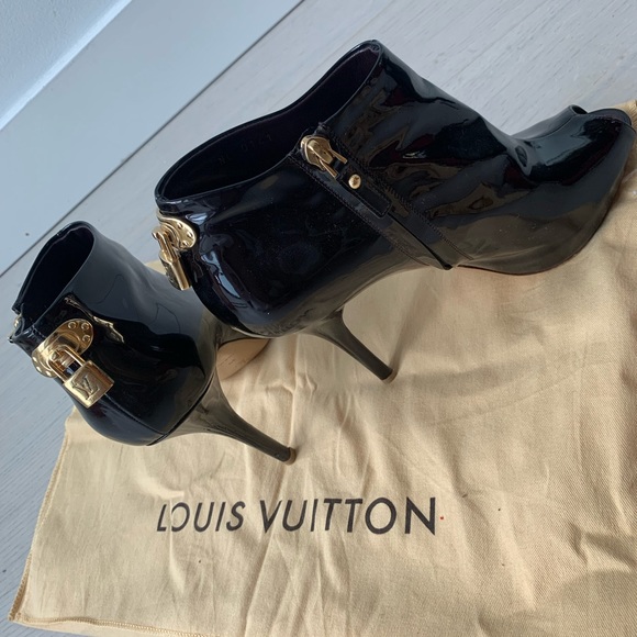 Louis Vuitton size 39 ankle boots with heels - Picture 4 of 6
